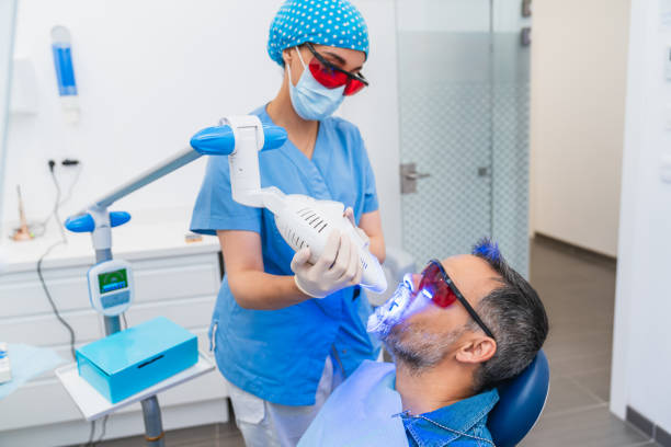 Best Dentist for Tooth Abscess  in Broadmoor, CA